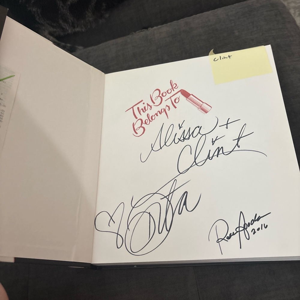 💋Collectible•Dita Von Teese autographed book• rare